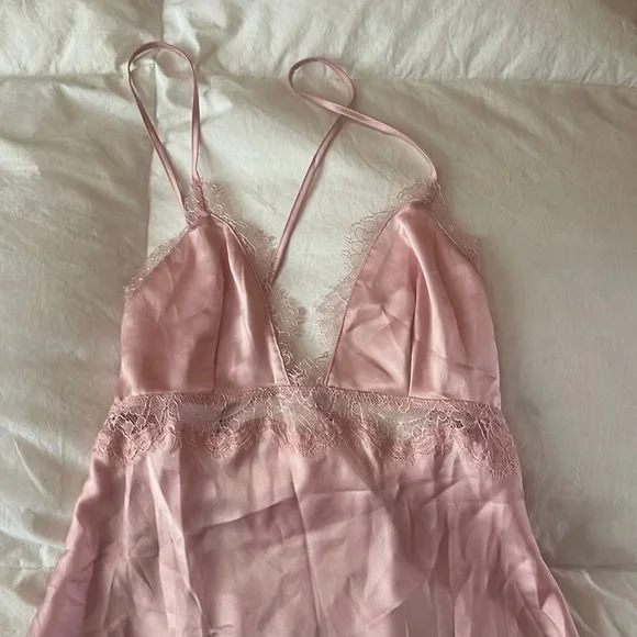 Victoria’s Secret satin light pink lingerie lace cut out slip camisole dress! - Picture 1 of 7